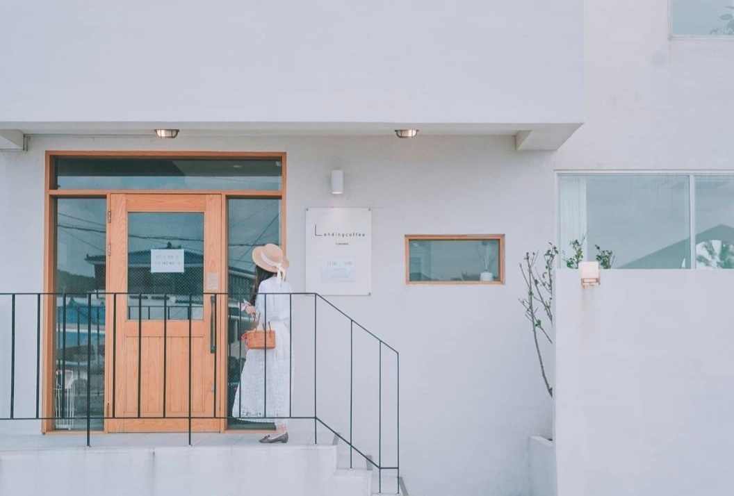 랜딩커피 - 제주 상업공간 시공 상세 디테일 1